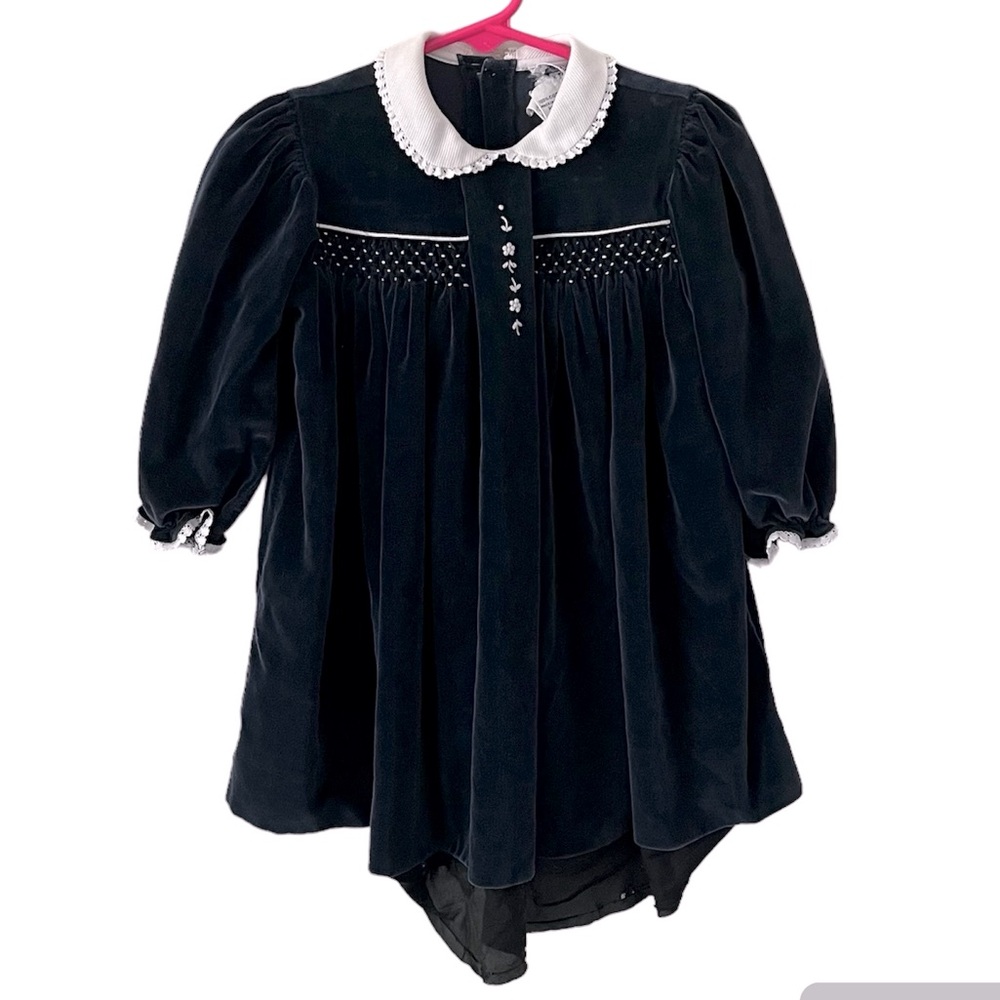 Carriage Boutique Friedknit Navy Blue Velvet Smocked Dress Size 24 Months